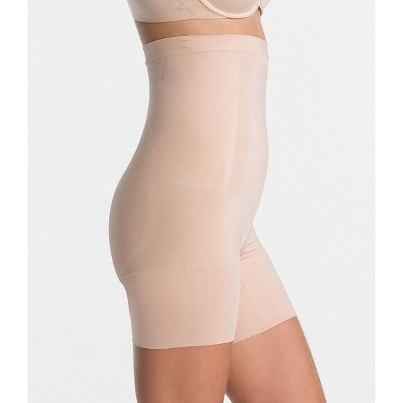 ✨Spanx OnCore High-Waisted Mid-Thigh Cream Sz M Shaper✨ - Picture 2 of 8